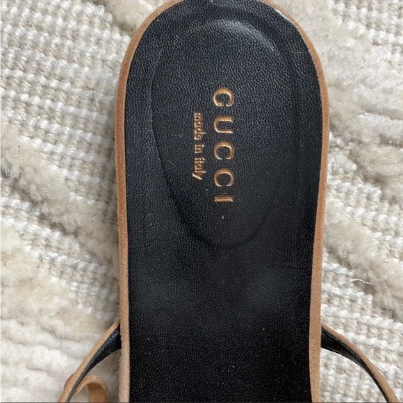 GUCCI Becky Suede Fringe Thong Sandals in Tan Color